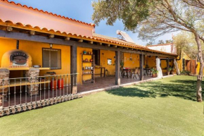 Casa Rural Navalonguilla con piscina, Cala